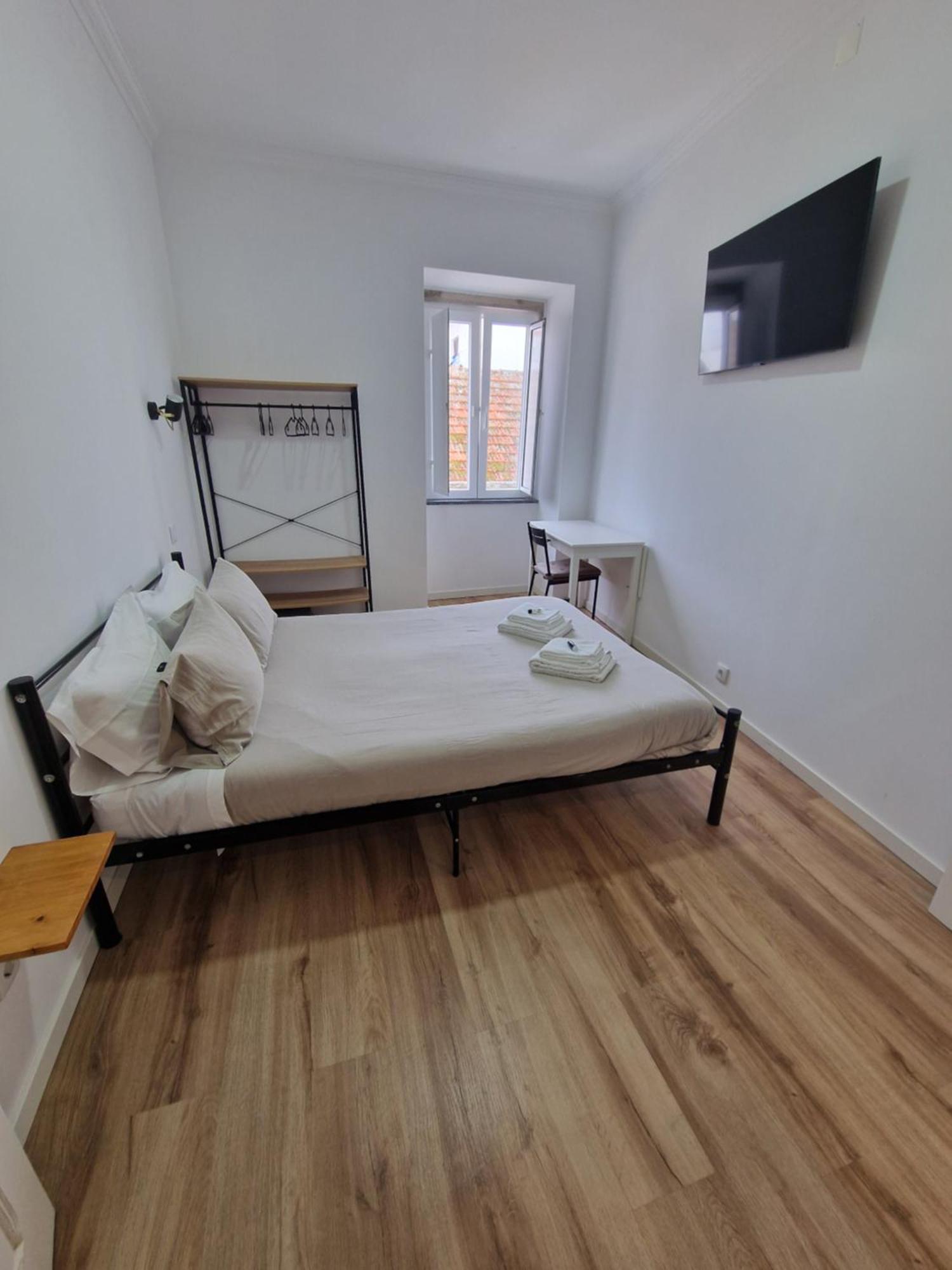 Wolley - Peniche Guesthouse Εξωτερικό φωτογραφία